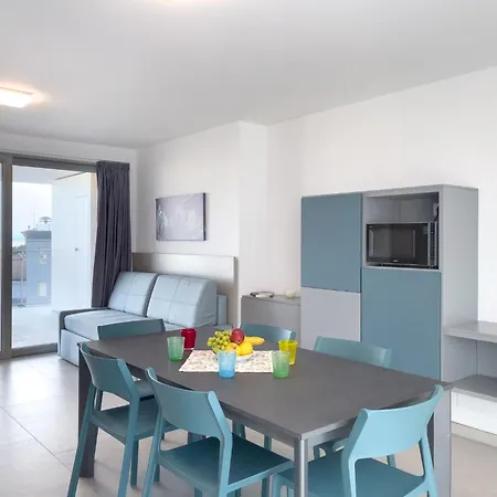 Apartamento Nashira-1 By Interhome